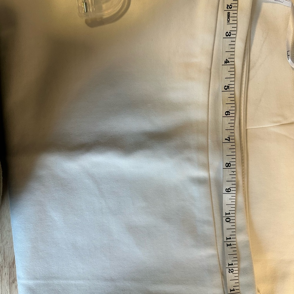 Lulus - Picture 4 of 6